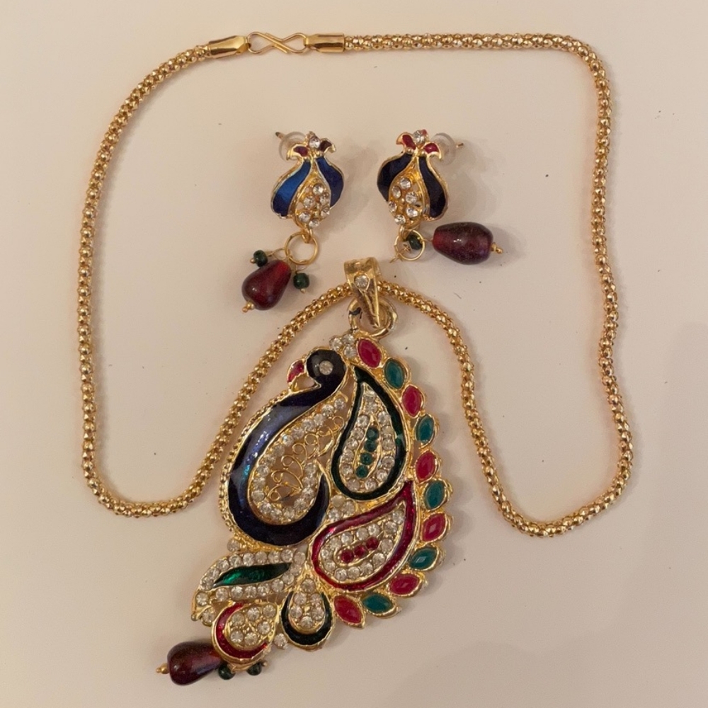 Vintage jewelry